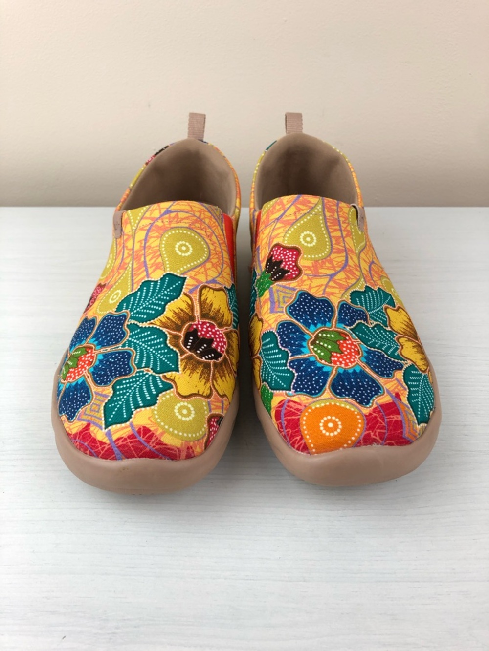 UIN - “Batik Flower” - Toledo I - Slip-On Shoes